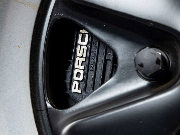 Porsche 911 Carrera 3.2 Speedster (US)