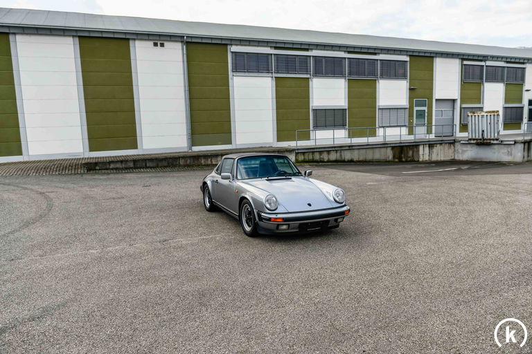 Porsche 911 Carrera 3.2 (US)