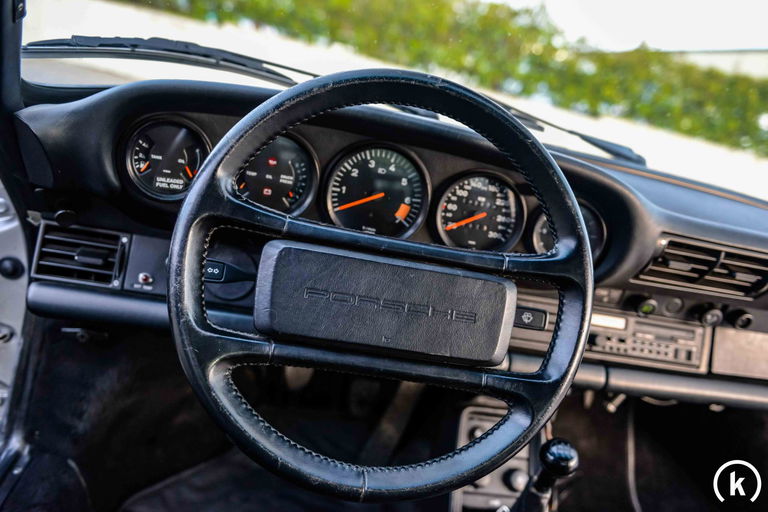 Porsche 911 Carrera 3.2 (US)