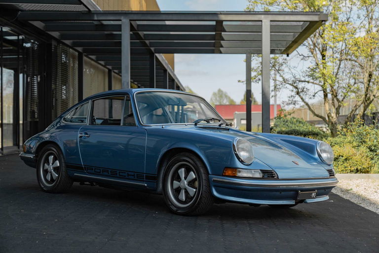 Porsche 911 T