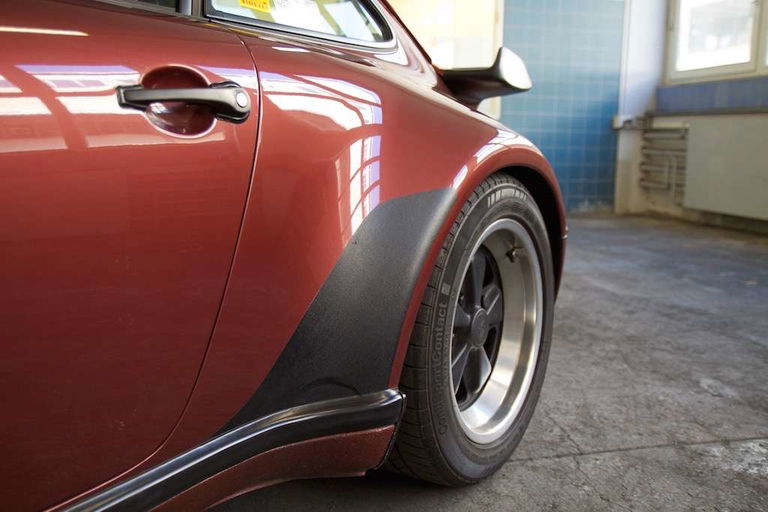 Porsche 911 Turbo 3.3