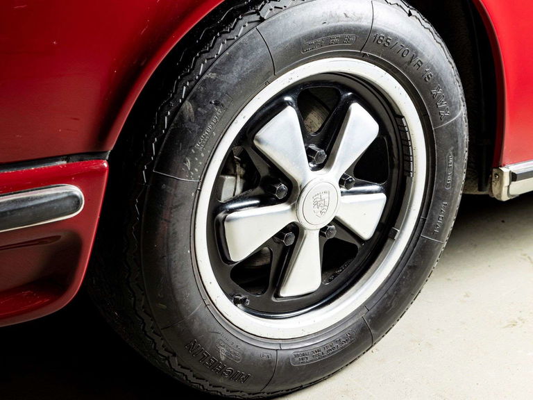 Porsche 911 S (F-Modell)