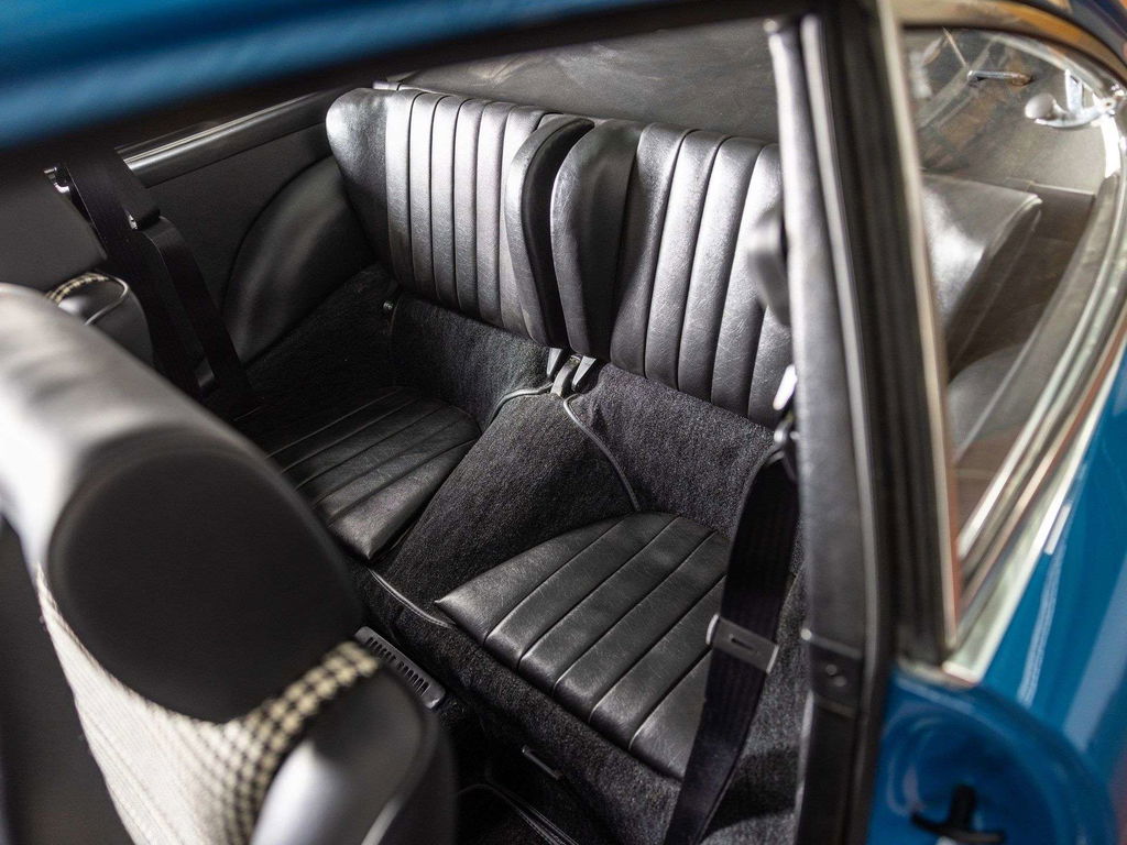 Porsche 911 S (F-Modell)