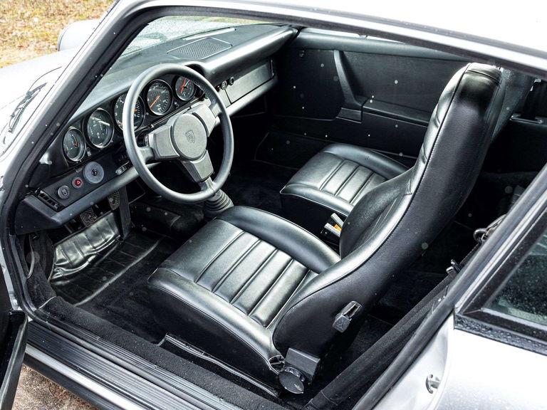 Porsche 911 Carrera 2,7