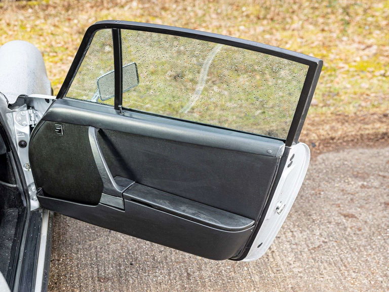 Porsche 911 Carrera 2,7