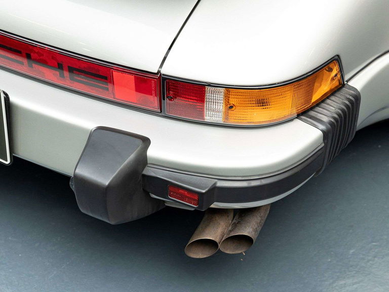 Porsche 911 Turbo 3.3