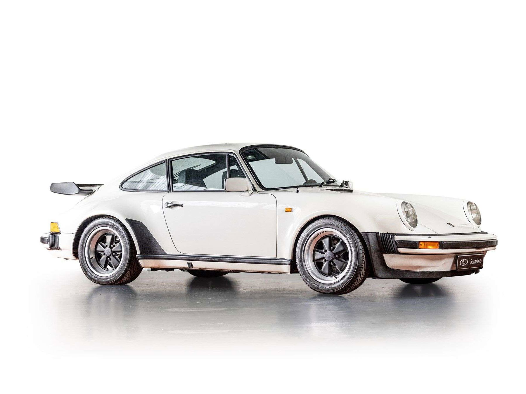 Porsche 911 Turbo 3.3