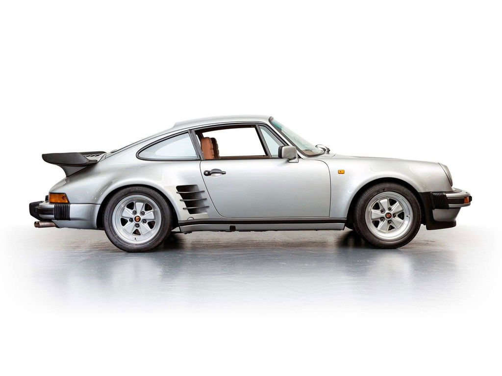 Porsche 911 Turbo 3.3