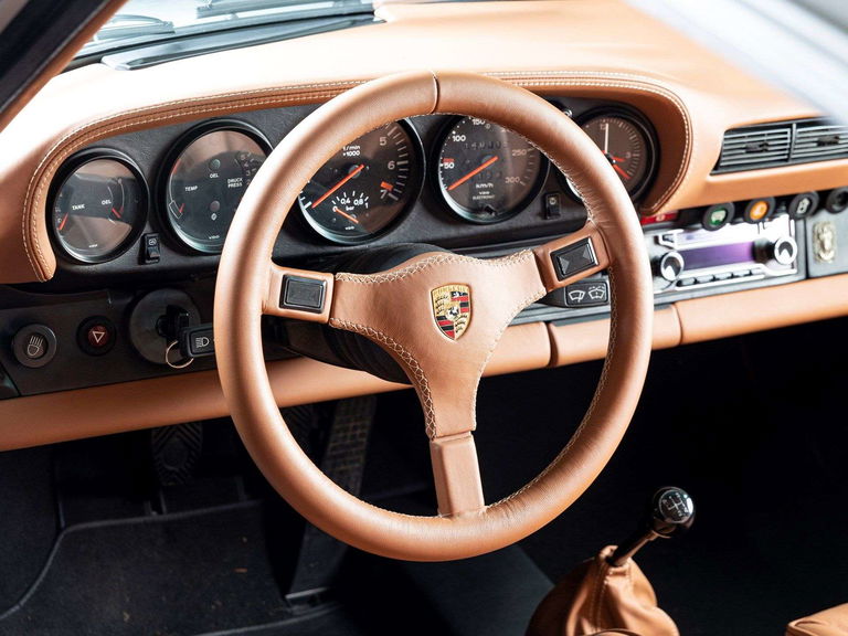 Porsche 911 Turbo 3.3