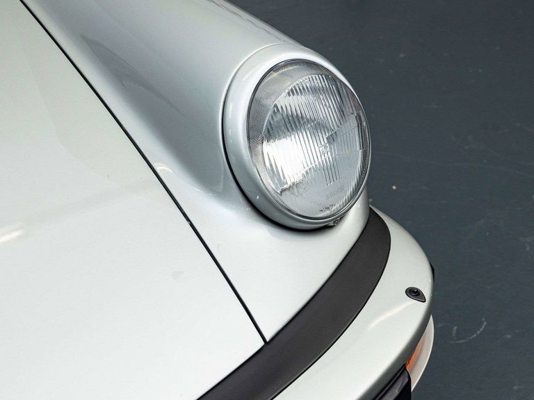 Porsche 911 Turbo 3.3