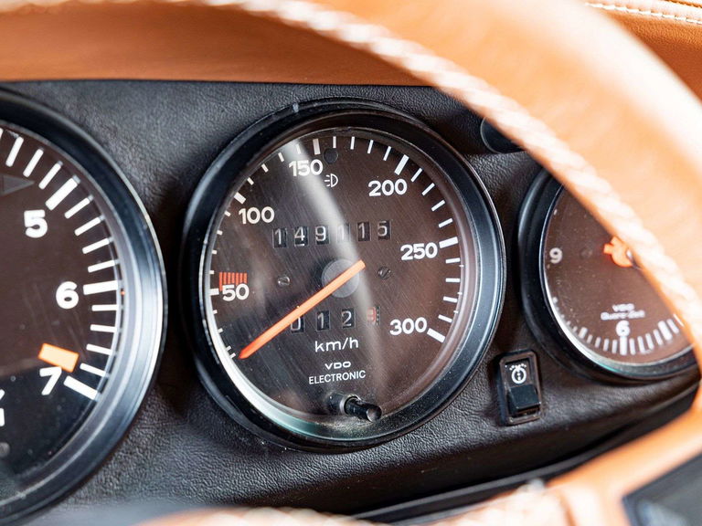 Porsche 911 Turbo 3.3