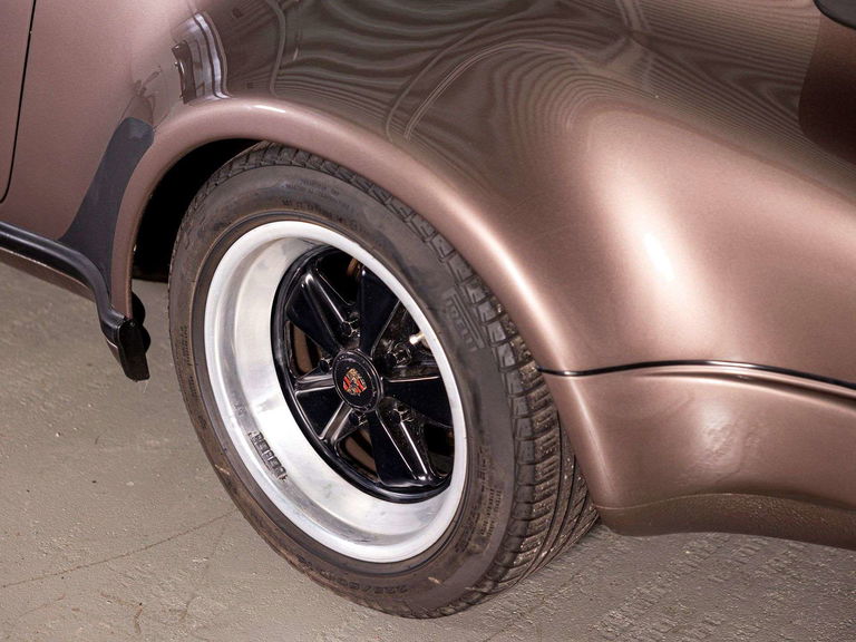 Porsche 911 Turbo 3.3