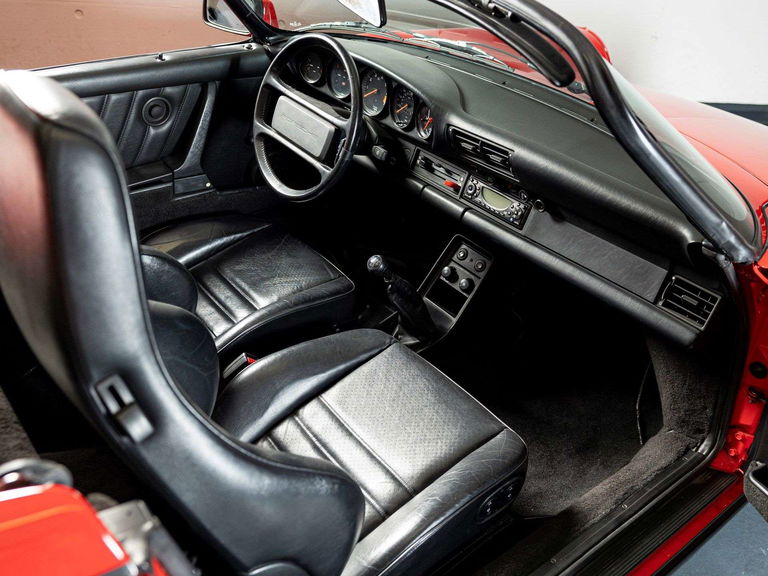 Porsche 911 Carrera 3.2 Speedster (US)