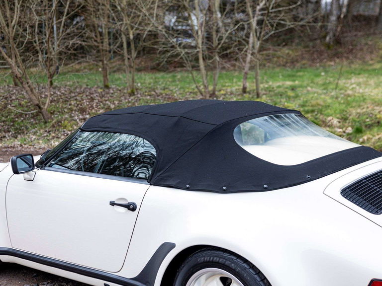 Porsche 911 Carrera 3.2 Speedster