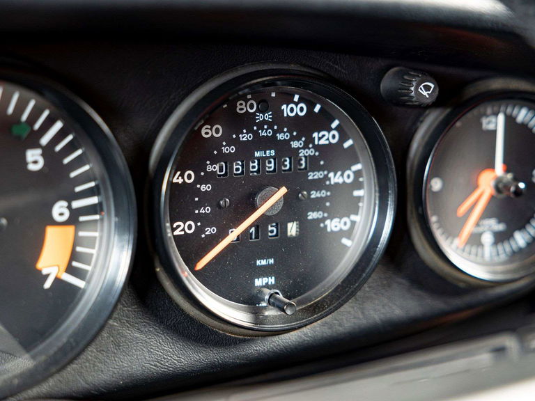 Porsche 911 Carrera 3.2 Speedster (US)