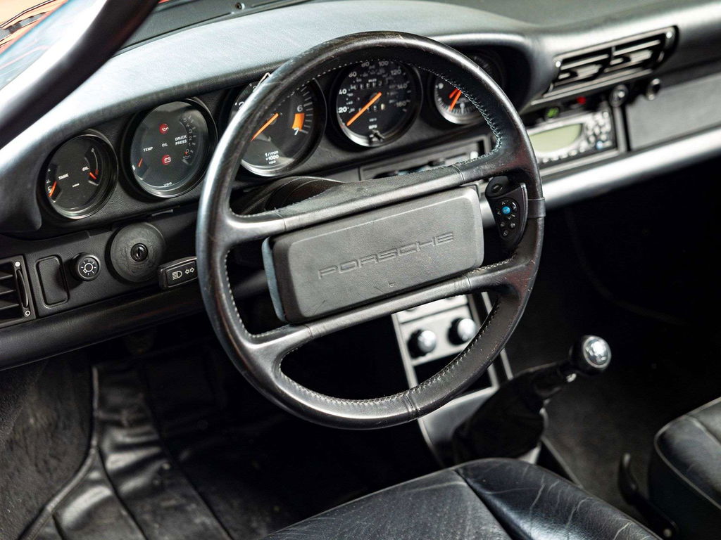 Porsche 911 Carrera 3.2 Speedster (US)