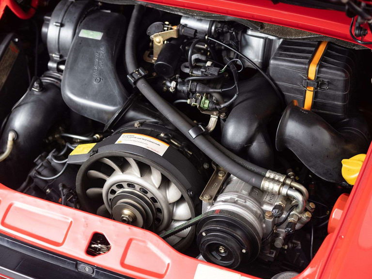 Porsche 964 Carrera 2 Speedster