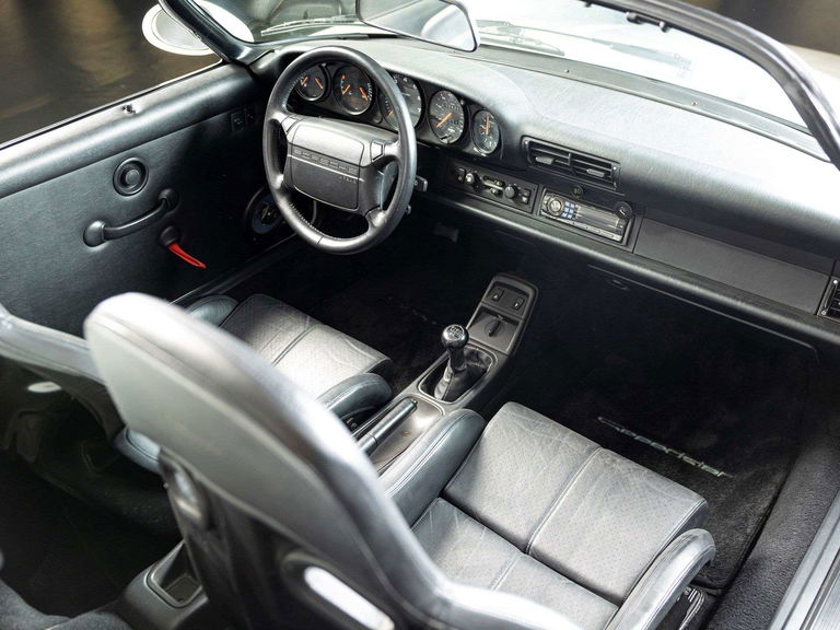 Porsche 964 Carrera 2 Speedster