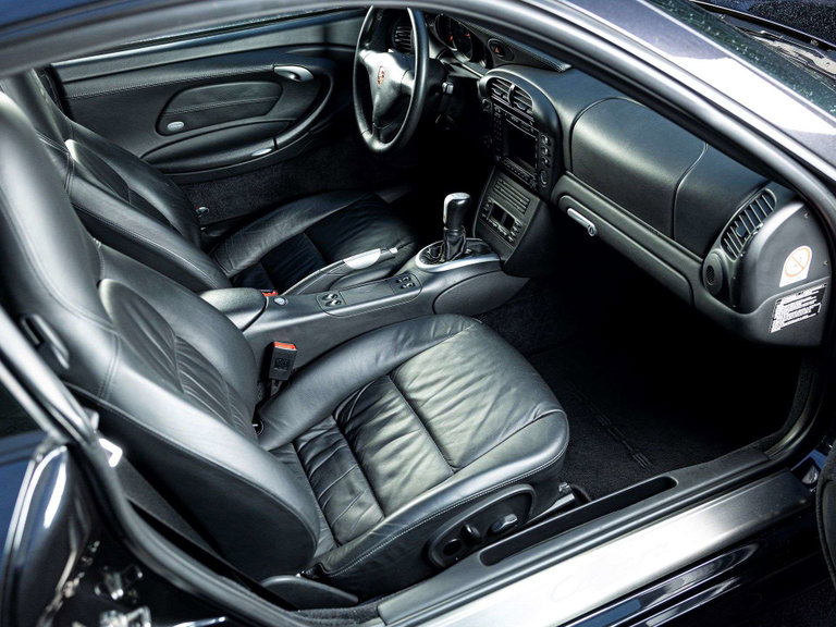 Porsche 996.2 Carrera 4S