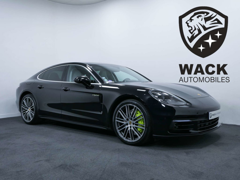 Porsche Panamera 4 E-Hybrid