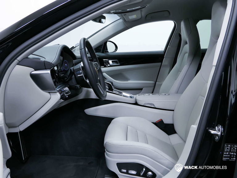 Porsche Panamera 4 E-Hybrid