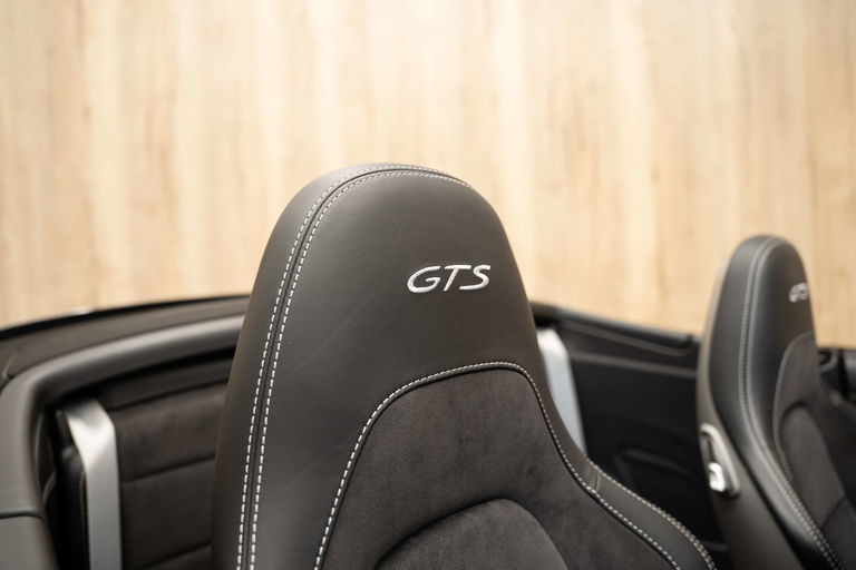 Porsche 991.2 Carrera GTS