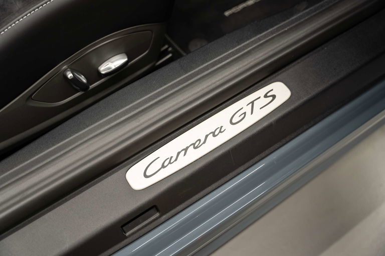 Porsche 991.2 Carrera GTS