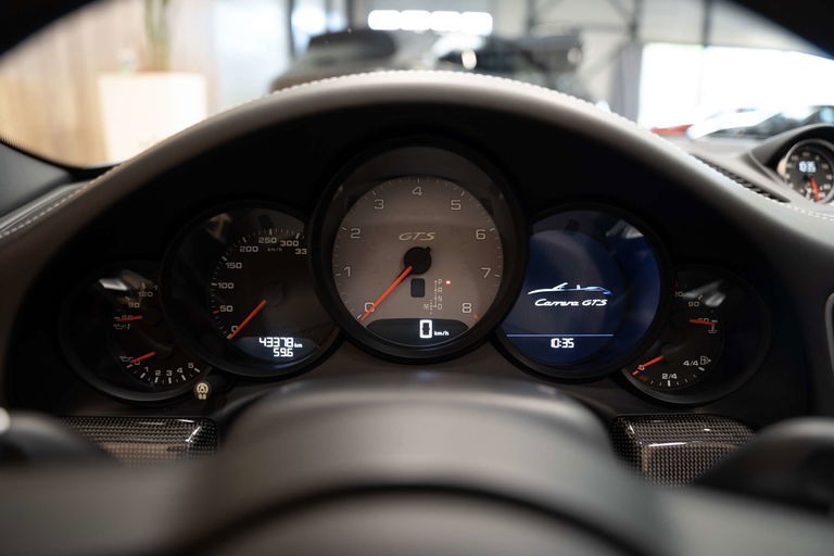 Porsche 991.2 Carrera GTS