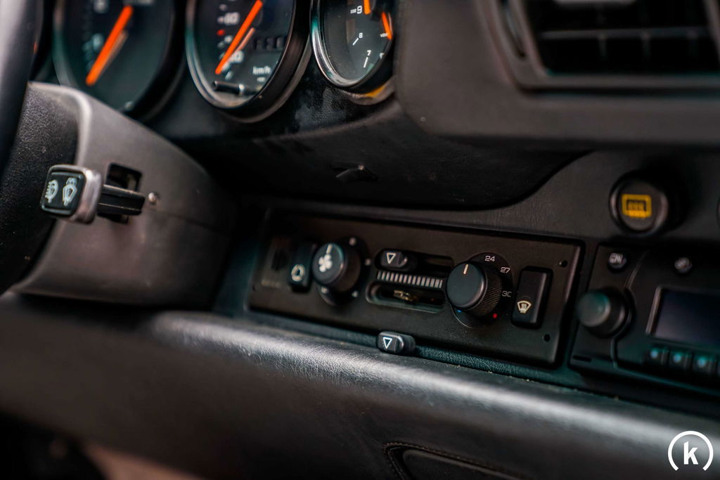 Porsche 964 Carrera 2