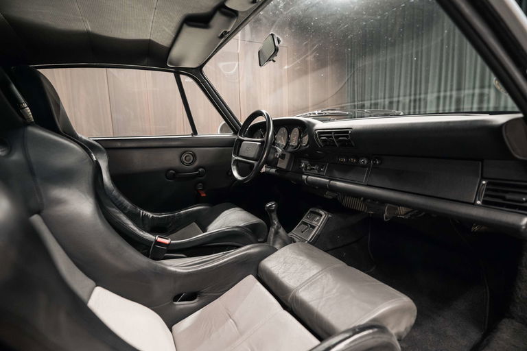 Porsche 964 Carrera RS