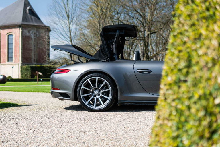 Porsche 991.2 Carrera 4