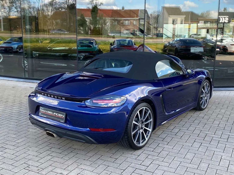 Porsche 718 Boxster