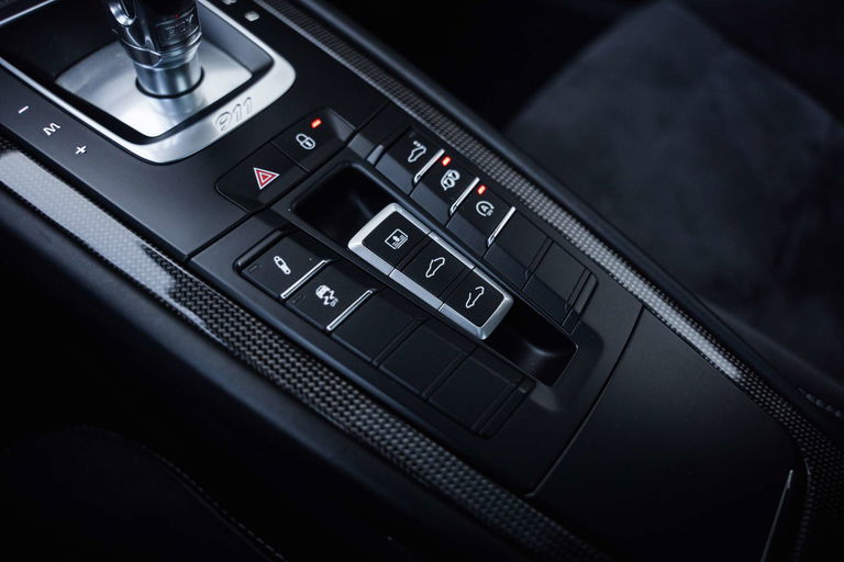 Porsche 991.2 Carrera 4 GTS