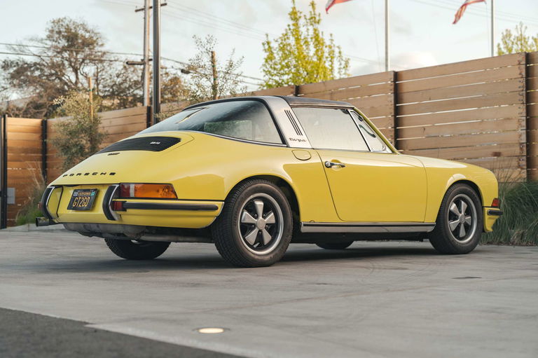 Porsche 911 T