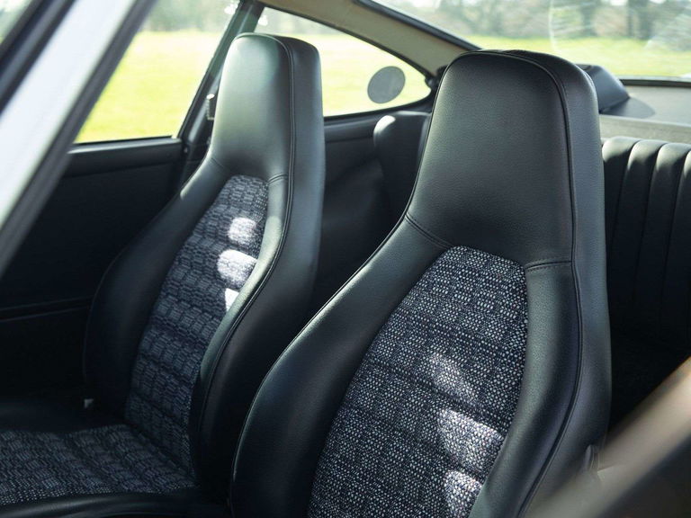 Porsche 911 Carrera 2,7