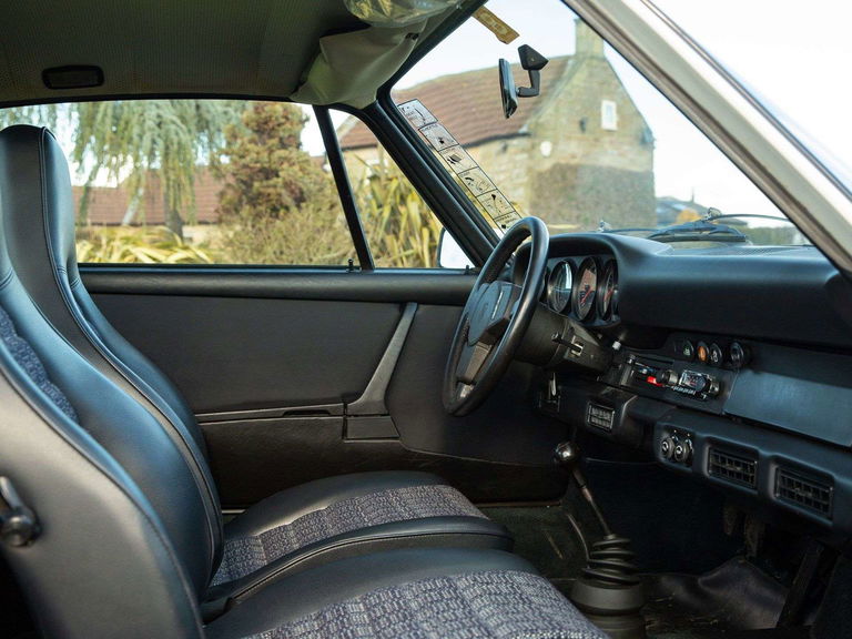 Porsche 911 Carrera 2,7