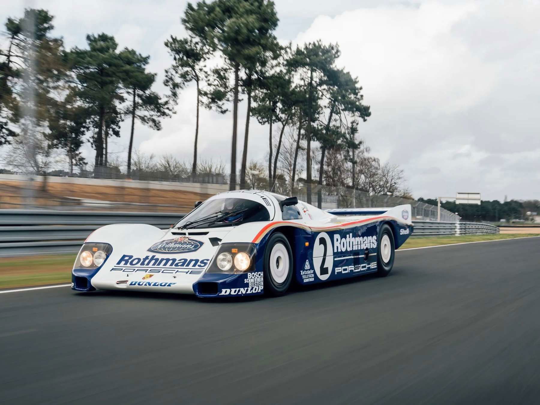 Porsche 962