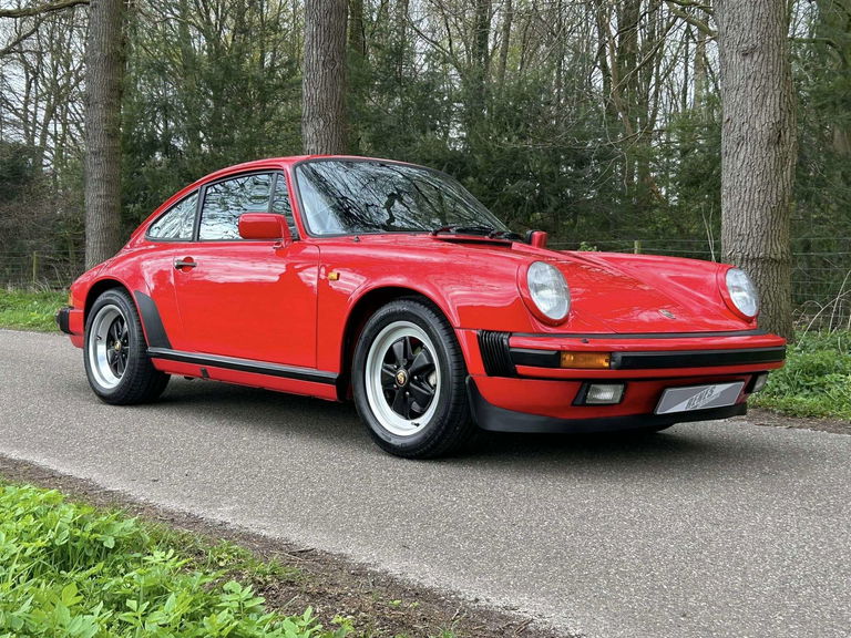 Porsche 911 Carrera 3.2