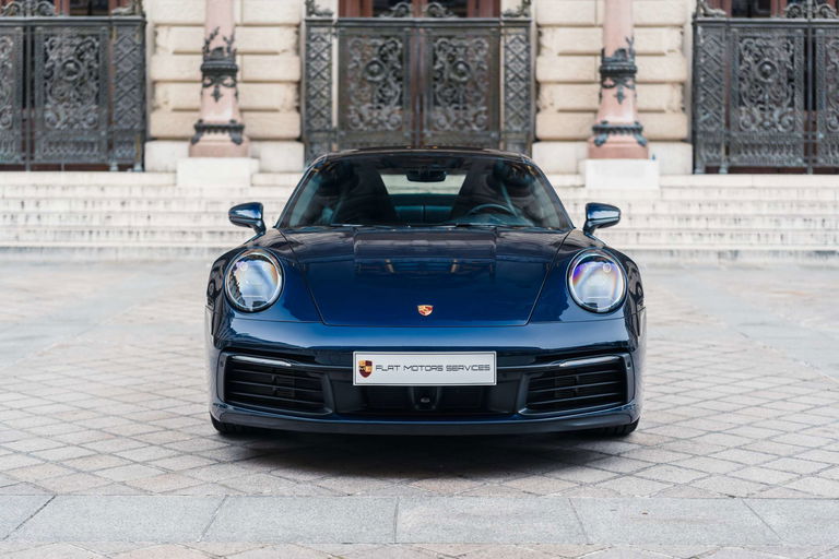 Porsche 992 Carrera 4S