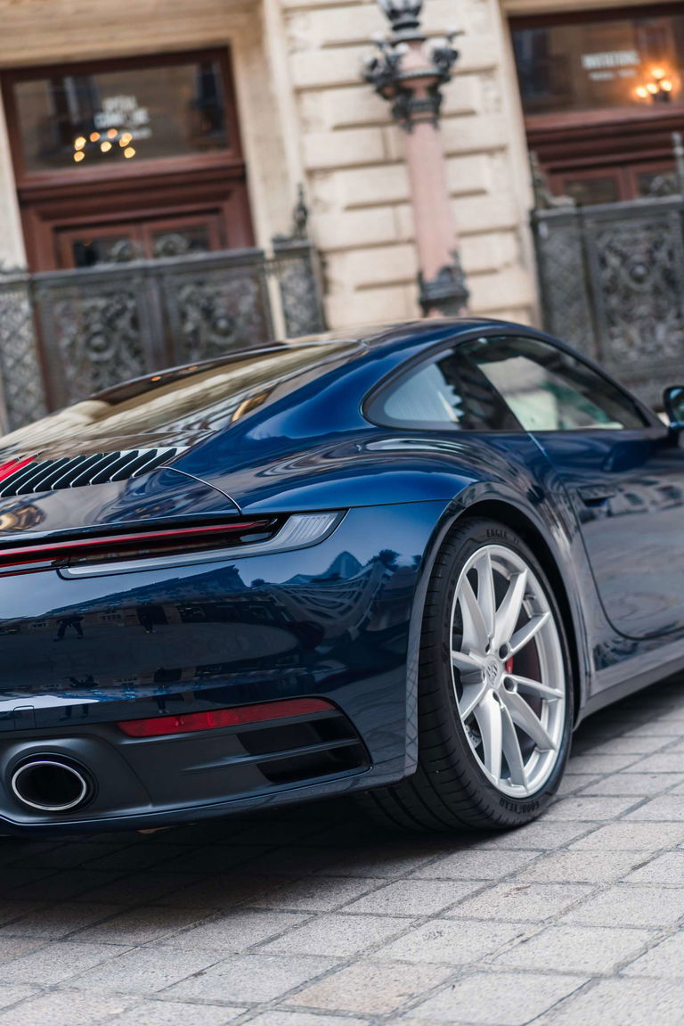 Porsche 992 Carrera 4S