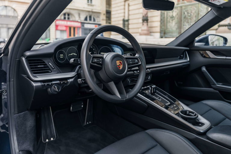 Porsche 992 Carrera 4S