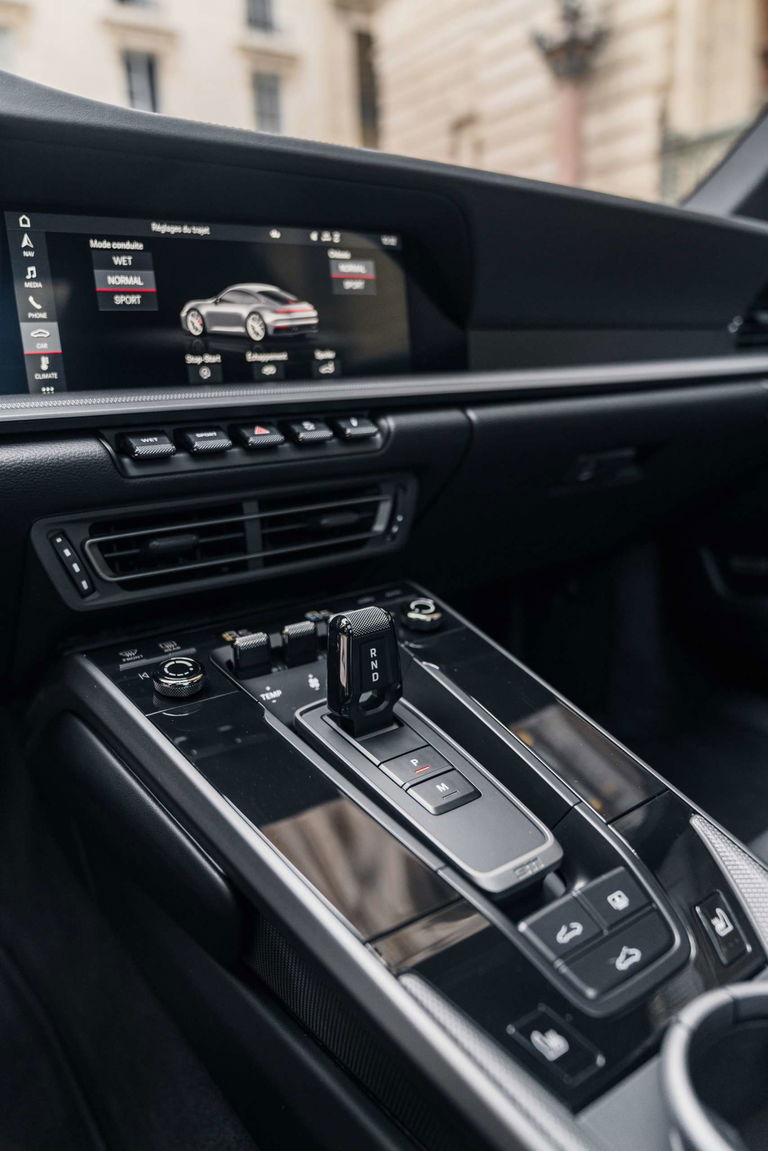 Porsche 992 Carrera 4S