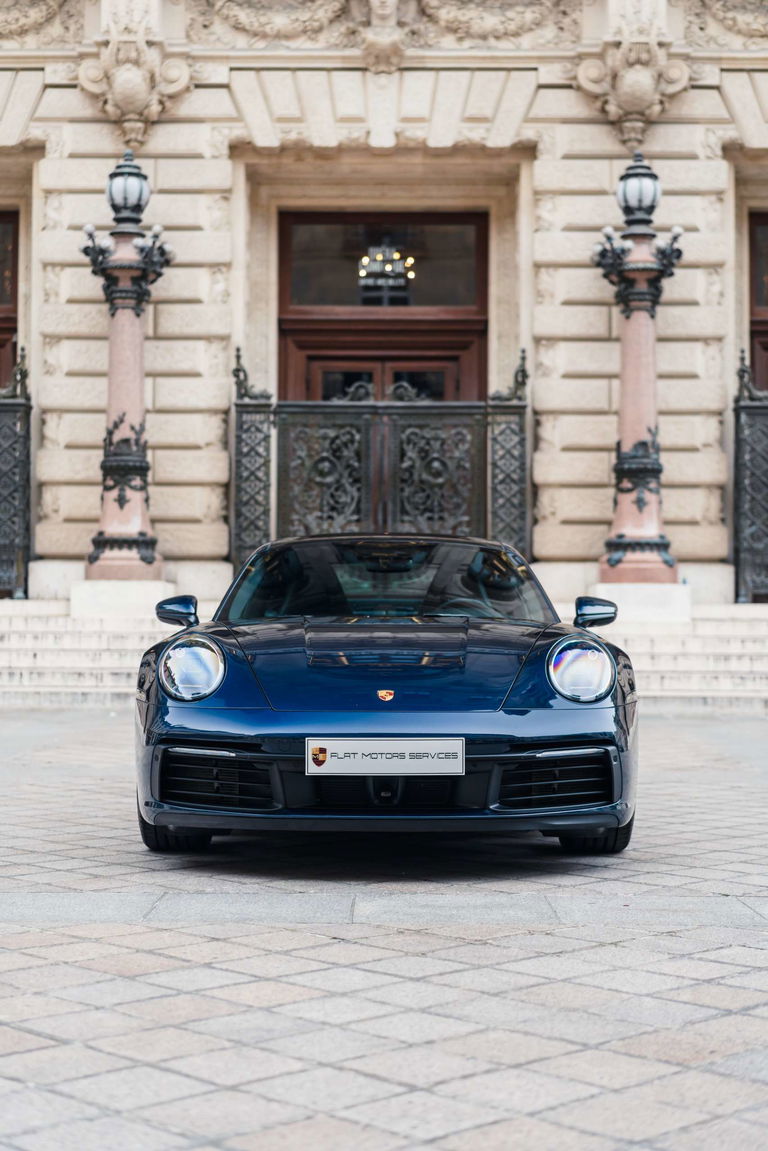 Porsche 992 Carrera 4S