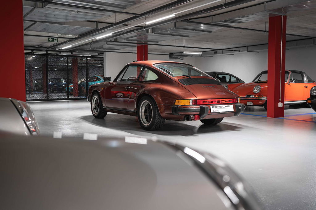 Porsche 911 Carrera 3.2