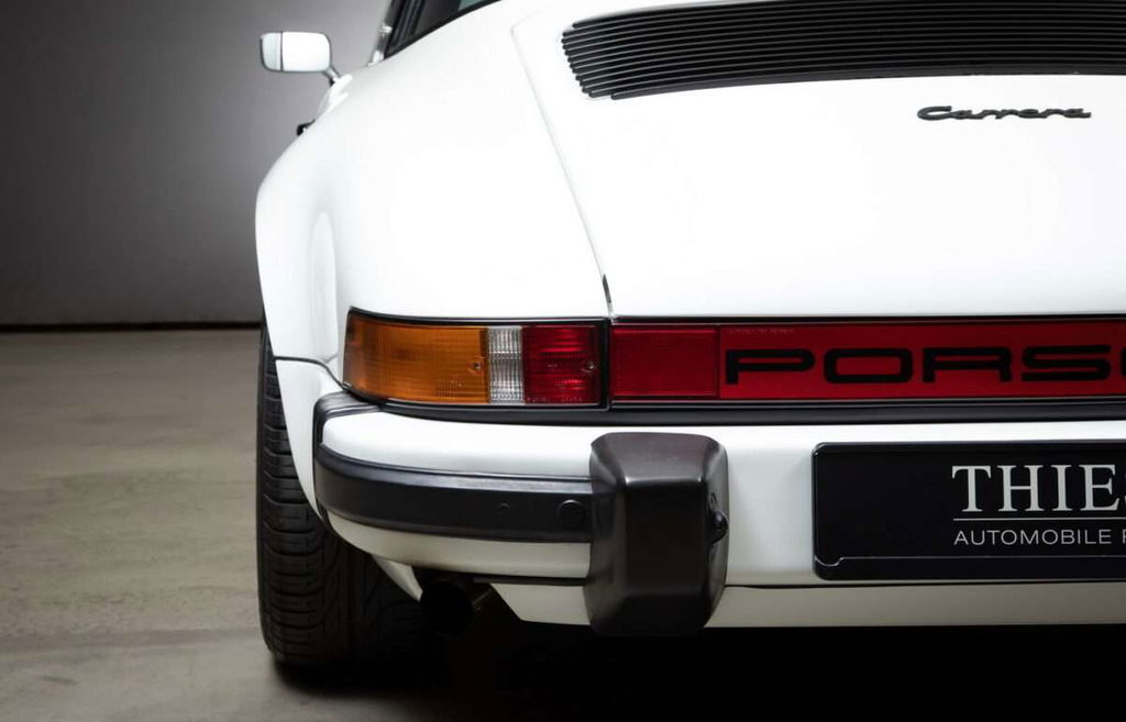 Porsche 911 Carrera 2.7