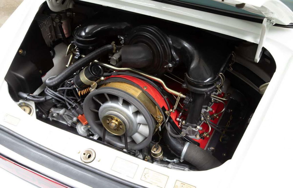 Porsche 911 Carrera 2.7