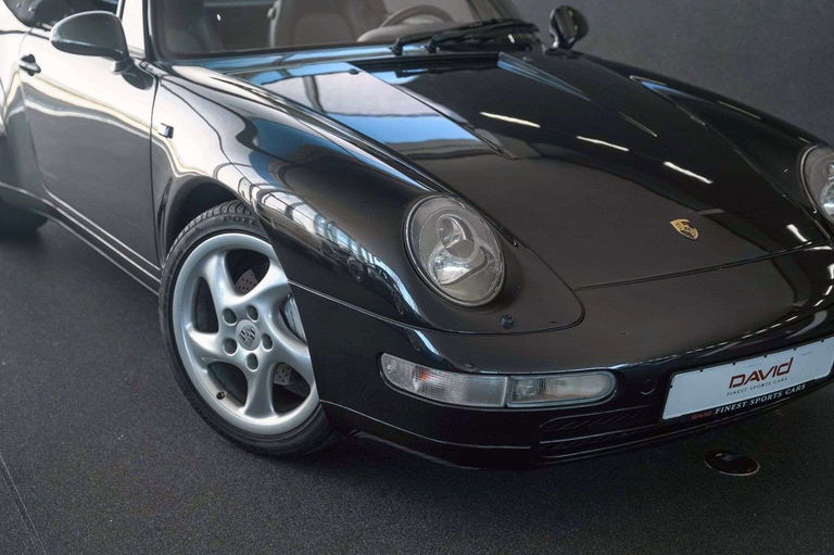 Porsche 993 Carrera 4
