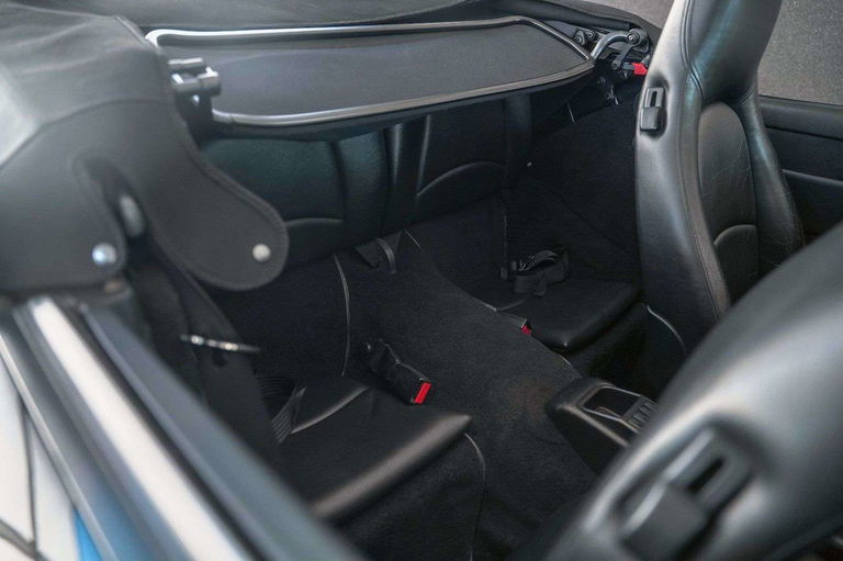 Porsche 993 Carrera 4