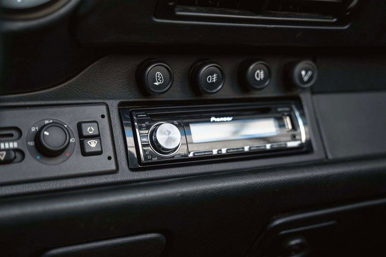 Porsche 993 Carrera 4