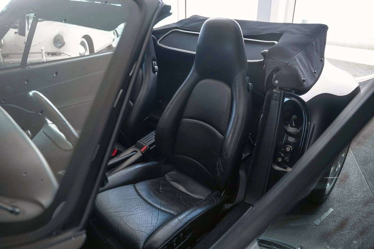 Porsche 993 Carrera 4